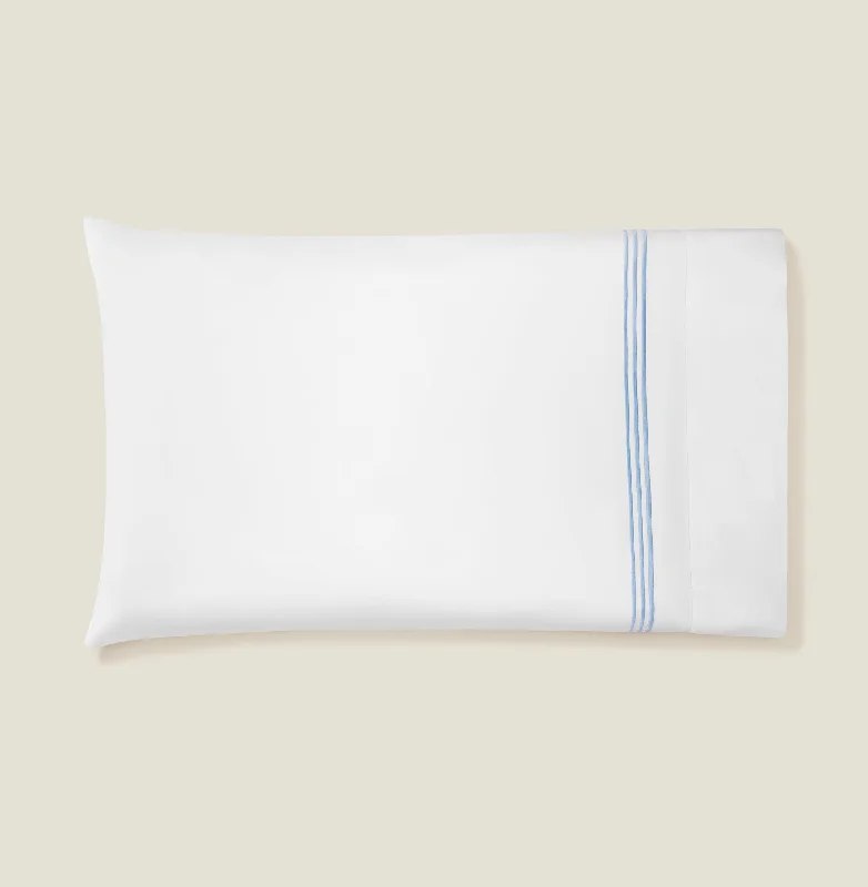 WHITE/MEDIUM BLUE