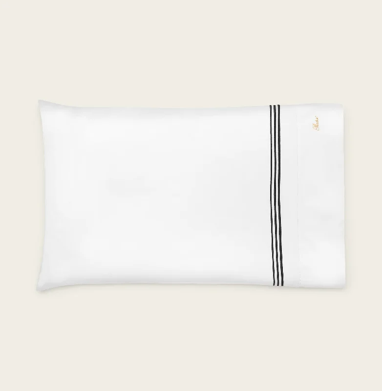 WHITE/BLACK