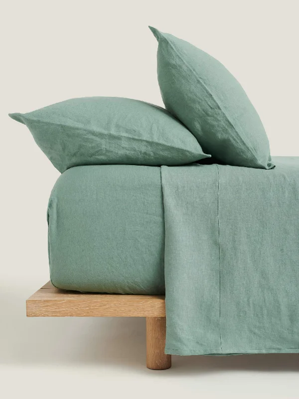 Only for You 100% Linen Fitted Sheet in Green Fig