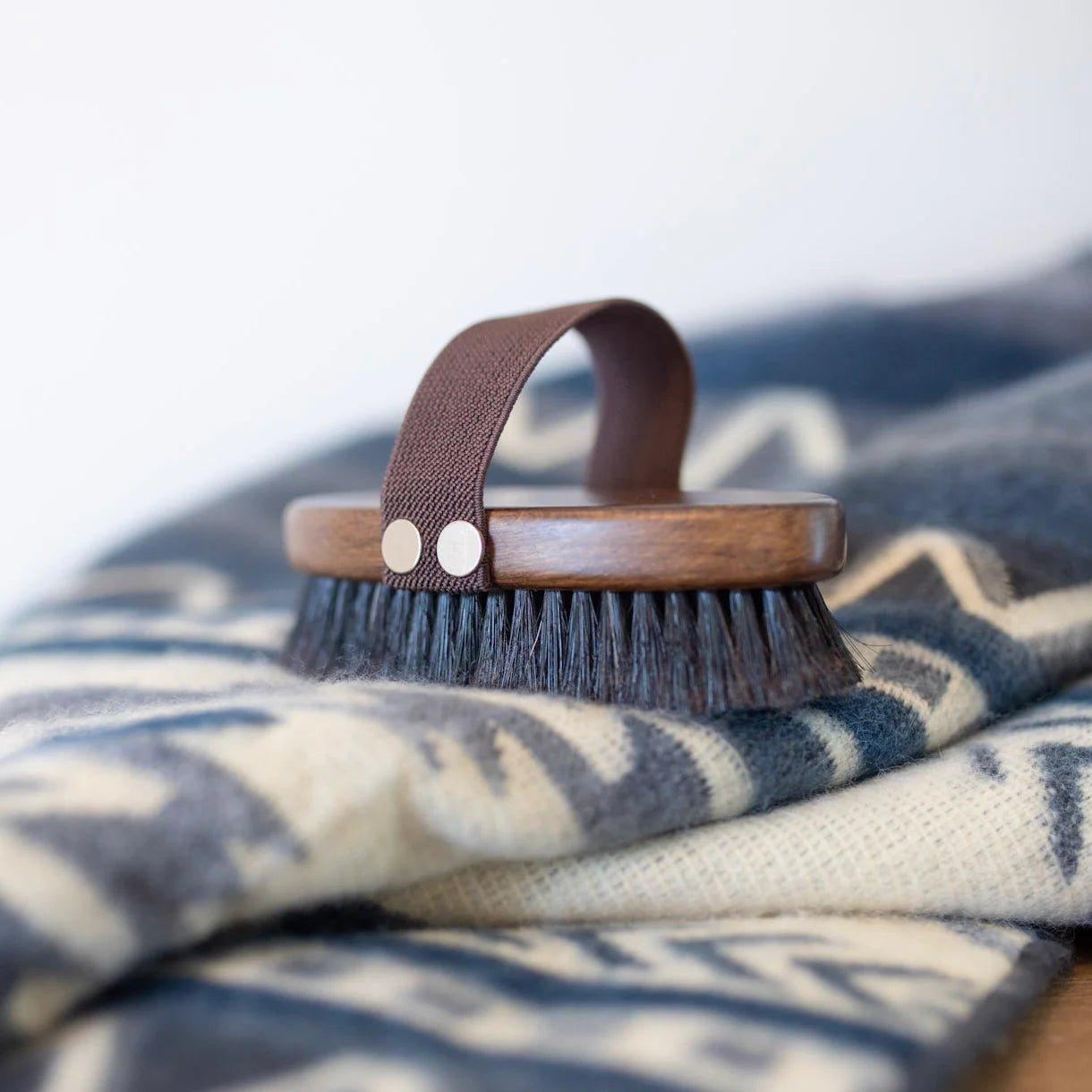 Sale Alert Blanket Brush