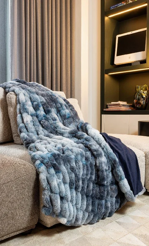 Super Low Prices Chunky Faux Fur Throw Blanket