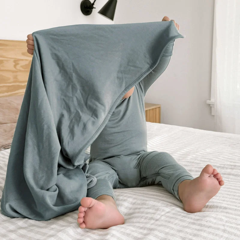 Weekend Discount Extravaganza Fleece Blanket - Moss