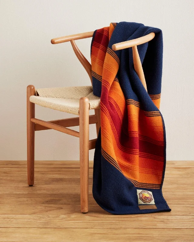 Weekend Steal of the Day Grand Canyon National Park Throw Blanket w/ Carrier