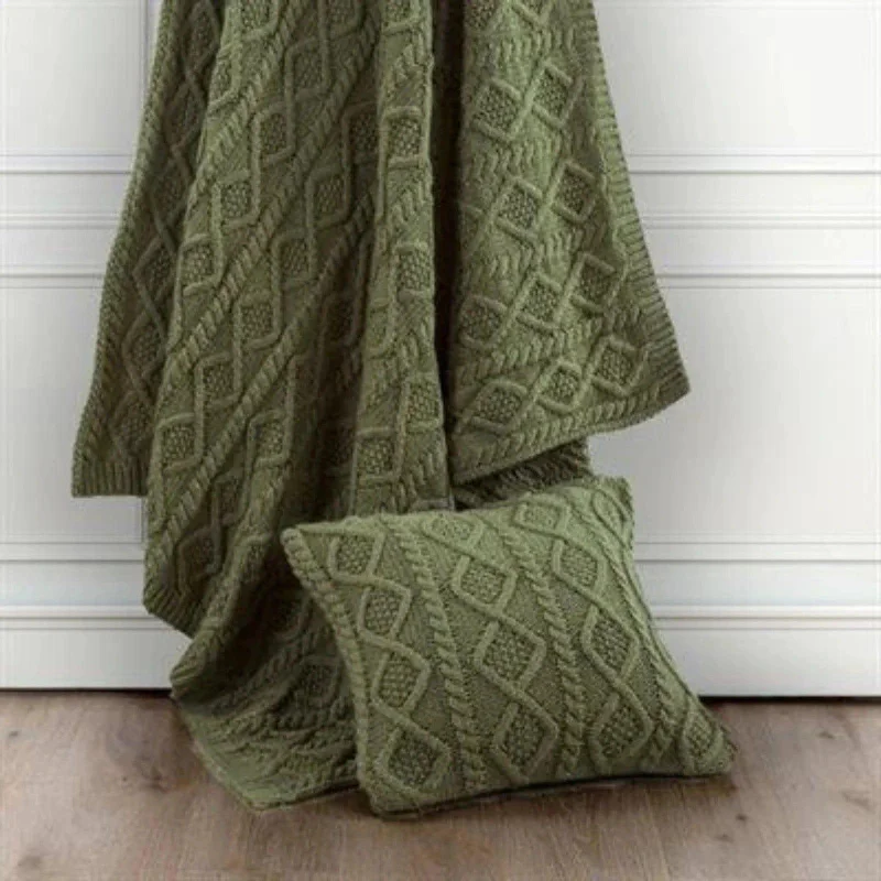 Sale of the Year Green Cable Knit Throw Blanket