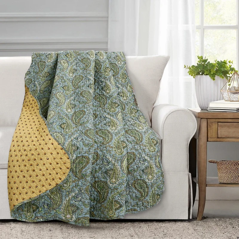 Weekend Bargain Shopping Green Blue Persian Paisley Scalloped Cotton Reversible Quilted Throw Blanket Weekend Bargain Shopping Green Blue Persian Paisley Scalloped Cotton Reversible Quilted Throw Blanket