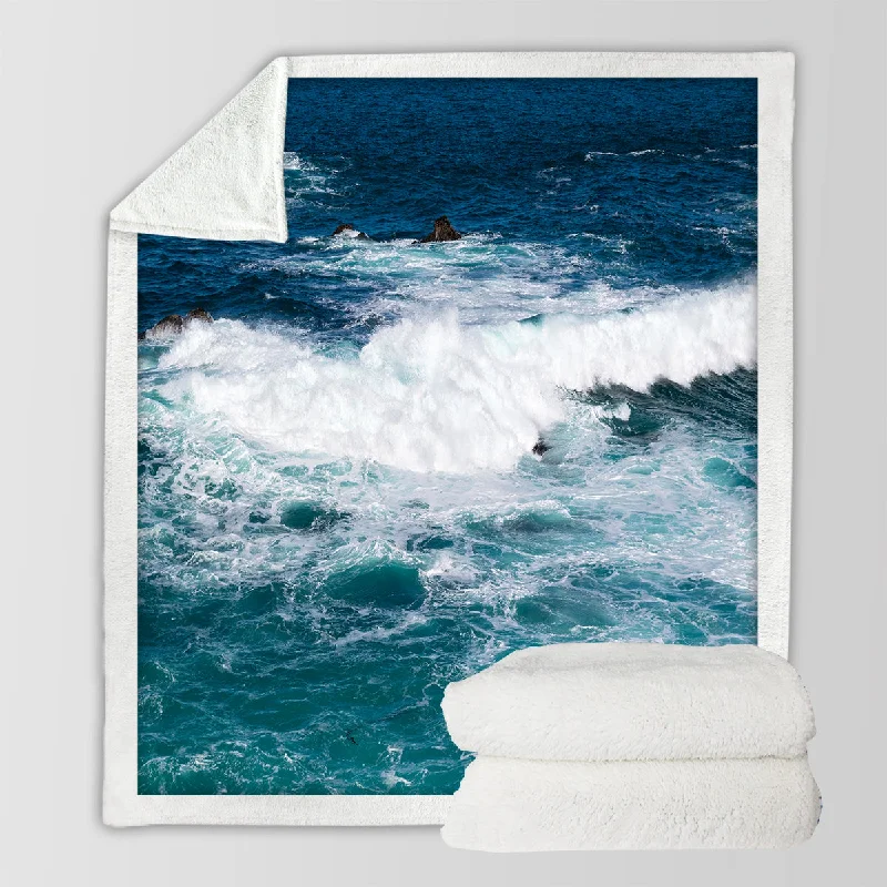 Weekend Only Deals Ocean Soft Sherpa Blanket