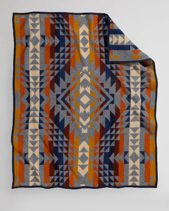 Weekend Flash Savings Smith Rock Pendleton Throw Blanket